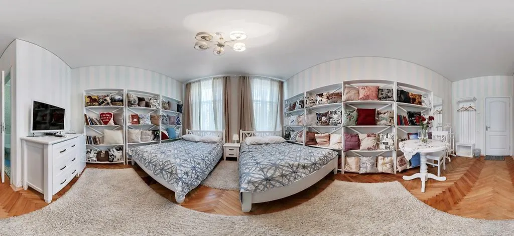 Polska Poduszka Hotel Lviv 3*,